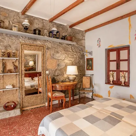 Casa Rustica San Francisco 3 *